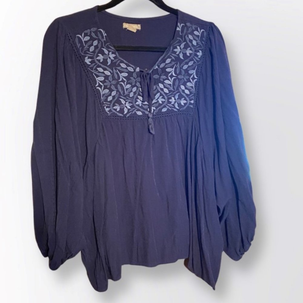 Falls Creek Navy Peasant Style Top - 2x